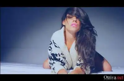 скачать клип Rhiannon - Like A Slut