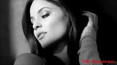 скачать клип Nana - Lonely