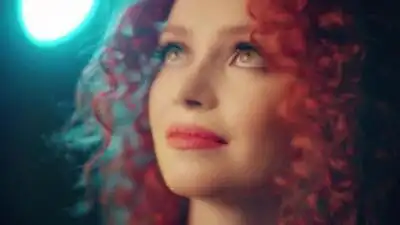 Скачать клип