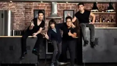 скачать клип The Jigits - Stop