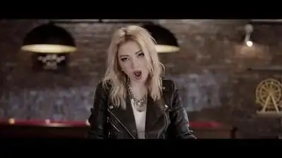 скачать клип Kolpa ft. Ece Seckin - Hos Geldin Ayriliga