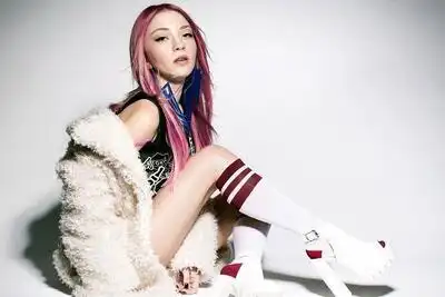 Скачать клип