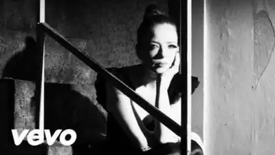 Скачать клип