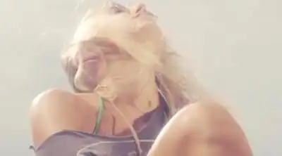 Скачать клип