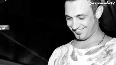 Скачать клип