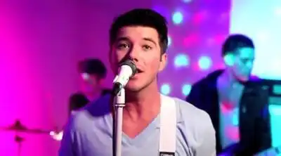 скачать клип Thomas Fiss - Let Go