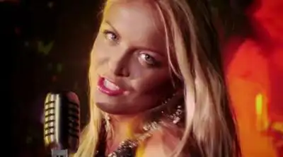 Скачать клип