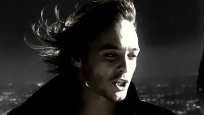 Скачать клип