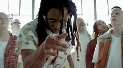 Скачать клип