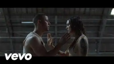 скачать клип Nick Jonas ft. Tove Lo - Close