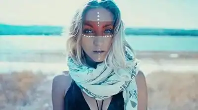 Скачать клип