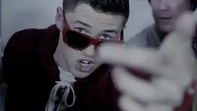 Скачать клип