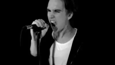 Скачать клип