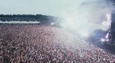 скачать клип Swedish House Mafia ft. John Martin - Do Not You Worry Child