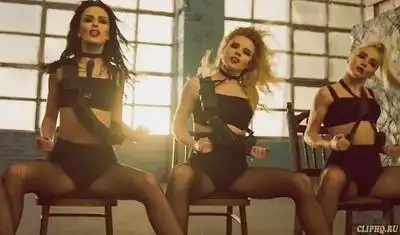 скачать клип A.R.M.I.A - Я не твоя