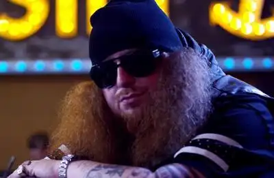 Скачать клип