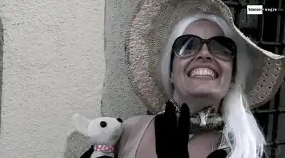 скачать клип Javi Rabbit - Esto No Se Toca