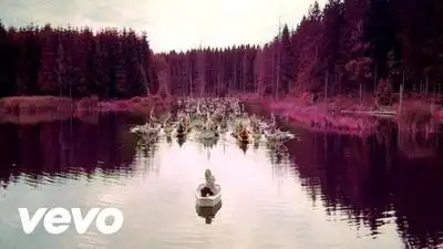 Скачать клип