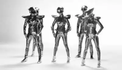 скачать клип Polina Griffith - I am not Givin Up