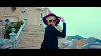 скачать клип Freddy Verano ft. Natalia Doco - Comets