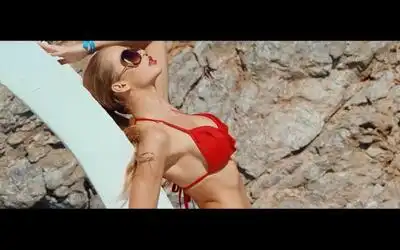 Скачать клип