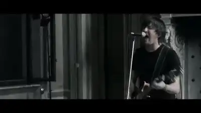 скачать клип Madyon - Invisible