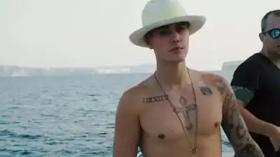 Скачать клип