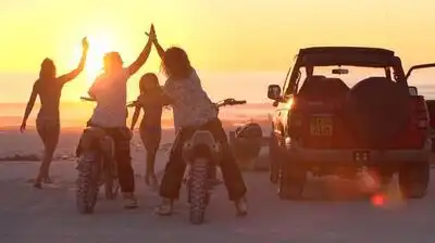 скачать клип King Arthur and TRM - Talking About Love