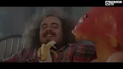 Скачать клип