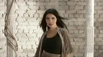 скачать клип Shahzoda ft. TWO (Ex. Akcent) - Linda