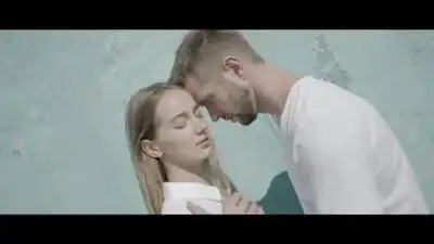 скачать клип Влад Топалов - Параллельная