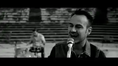 Скачать клип