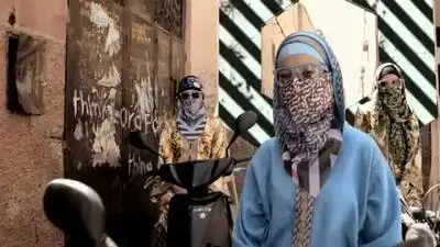 скачать клип Redlight ft. LOLO - Cure Me