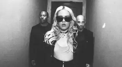 скачать клип Steve Aoki and Autoerotique - ILYSM