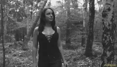 скачать клип Alex Kidd and Pyrodox ft. Chase - Don\'t You Worry