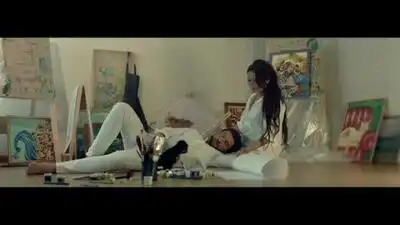 Скачать клип