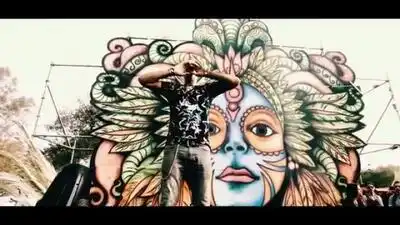 Скачать клип