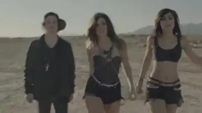 скачать клип Krewella - Alive