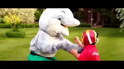 Скачать клип