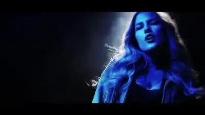 Скачать клип