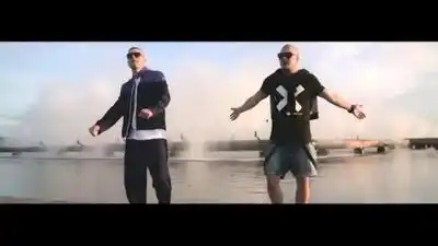 скачать клип Svist and Бадя - Большие дети