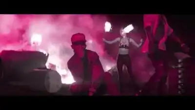 скачать клип Rae Sremmurd - Start A Party