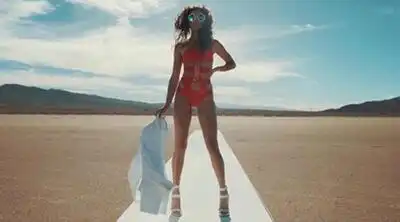 скачать клип Jay Park - Aquaman