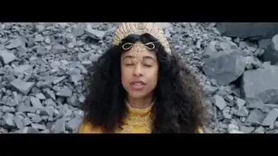 скачать клип Corinne Bailey Rae - The Skies Will Break