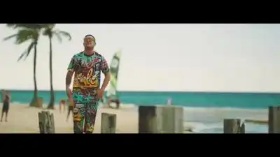 Скачать клип