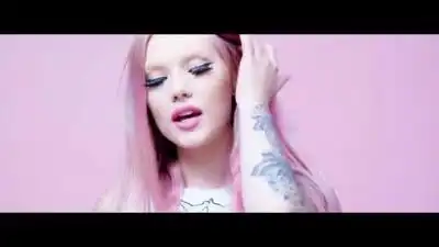 скачать клип Angie - Smoke Weed Eat Pussy