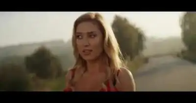 скачать клип Алена Винницкая - Подари мне свое сердце