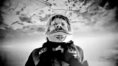 Скачать клип