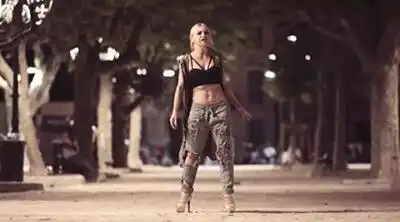 Скачать клип