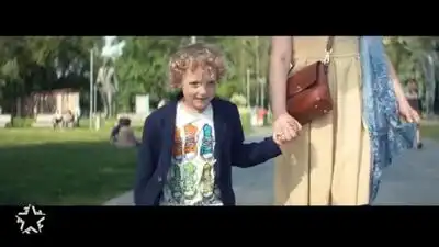 скачать клип Мумий Тролль - Молния